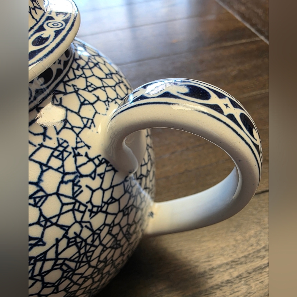 Adams Blue and White Ceramic Teapot - Picture 10 of 11